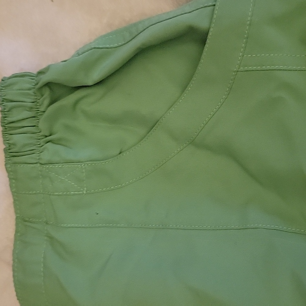 Women's Shorts By Life Is Good Ize Medium. - Picture 10 of 10